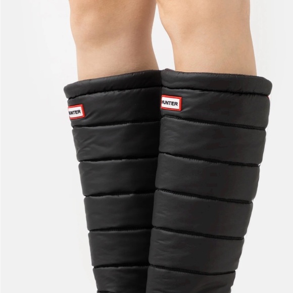 NWT - Hunter Intrepid Snow Boots - Picture 4 of 5